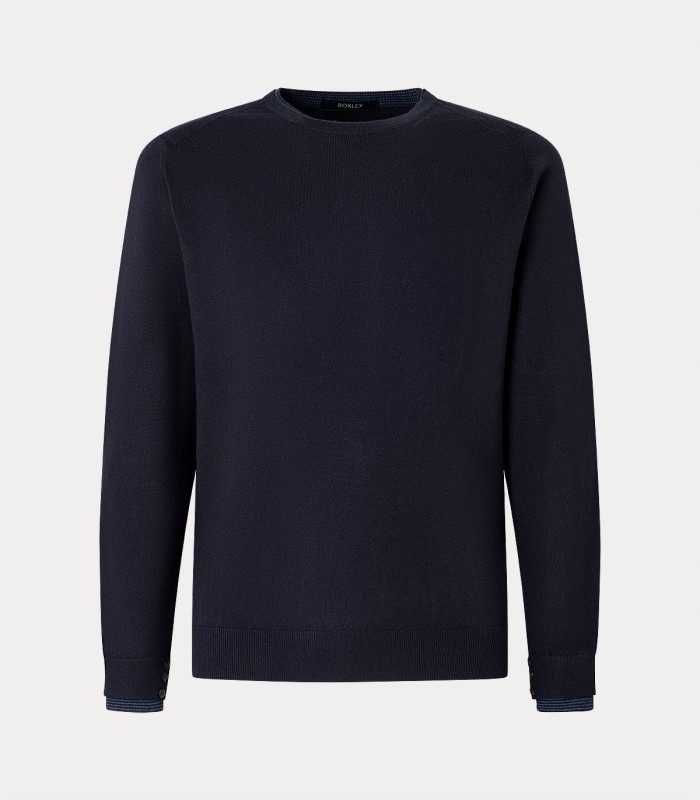 Jersey con detalle en el cuello.